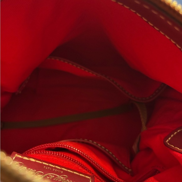 Dooney & Bourke's Teagan Mulberry Purse. - Picture 16 of 16